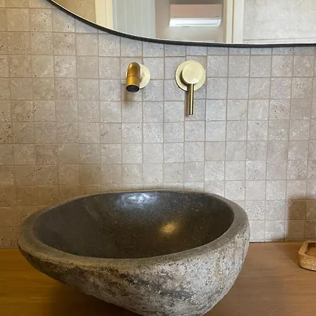 Kisari Chorio Double Апартаменты Кимолос